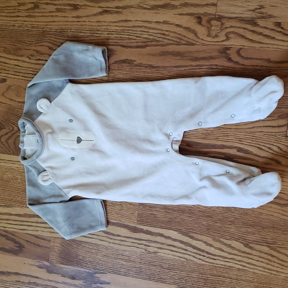 Chick Pea Embroidered Appliqued Velour One Piece Footed Romper Sz 6-9 mos.
